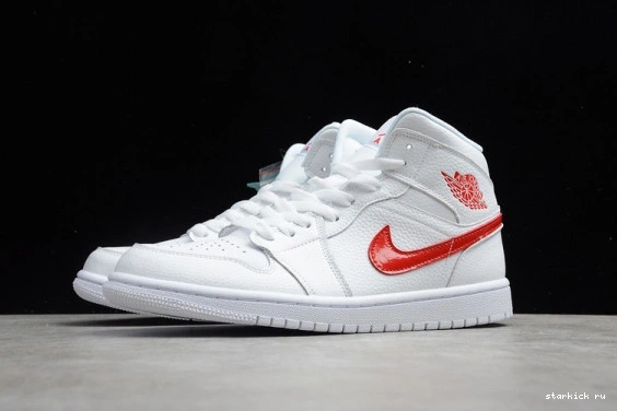 Mid (W) BQ6472-106 BQ6472-106 University White Jordan Red 1 0104